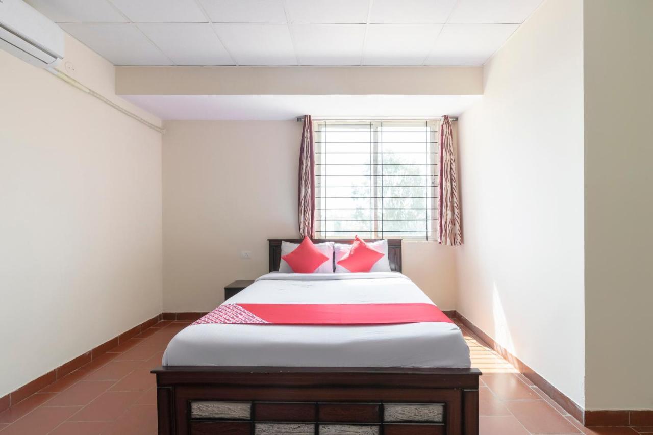 מלון העיר בנגלור Oyo 49073 Whitefield Comforts מראה חיצוני תמונה